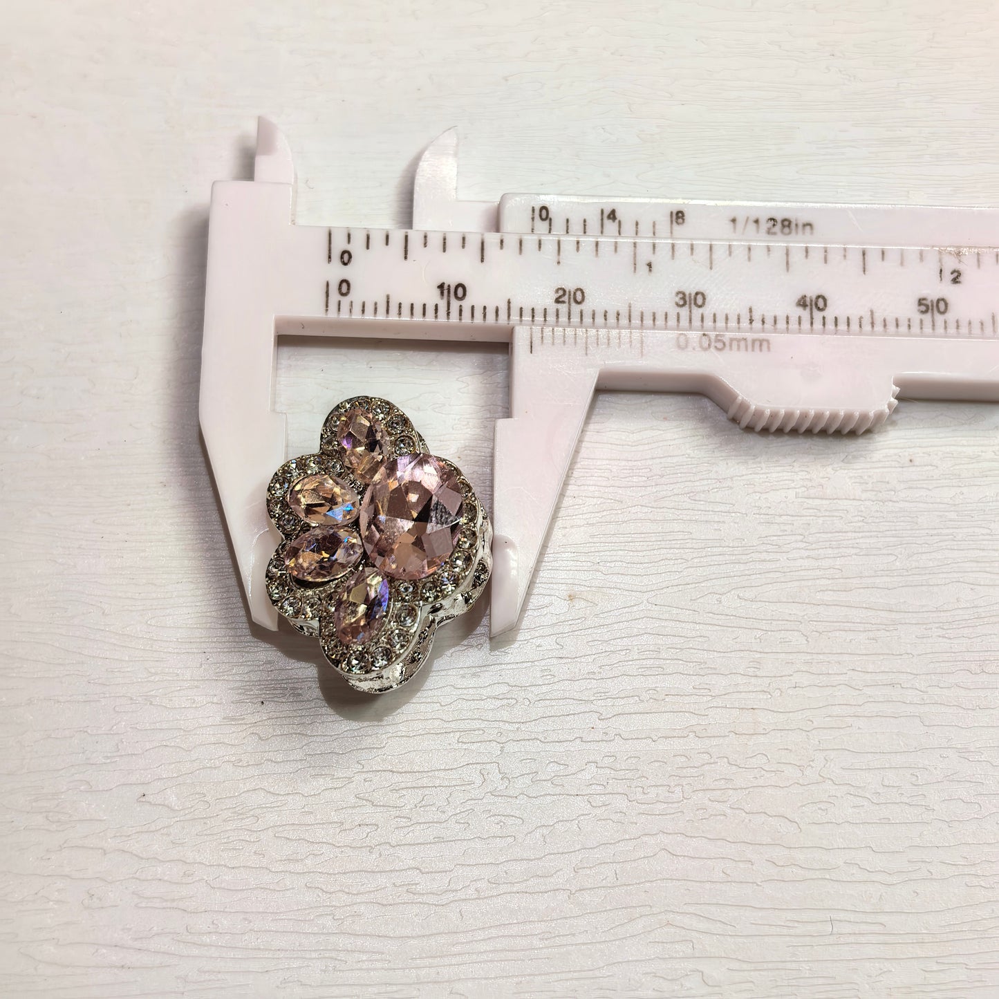 Crystal Cat Paw Through‑Hole Charms