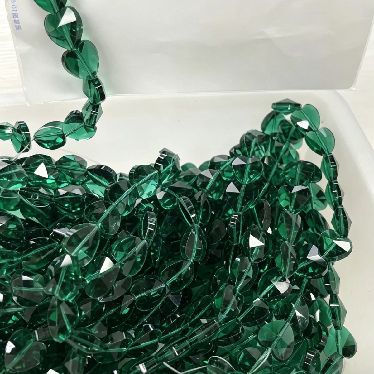 Faceted Heart Crystal Beads, Loose Heart Glass Beads for DIY Phone Charm Bracelet Jewelry Making 14mm 50pcs